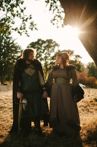 Illustration for article titled Game Of Thrones engagement shoots announce: The Wedding is Coming